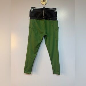 Tommy copper adjustable lower back support compression Green Leggings M